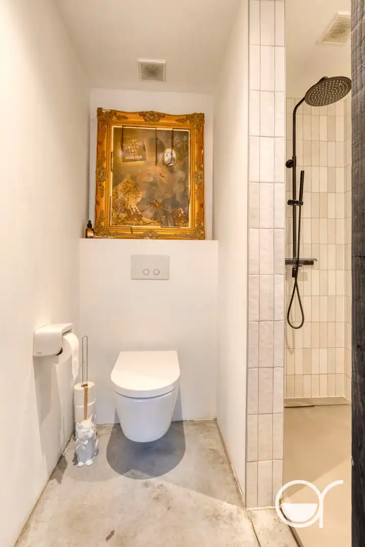 Karaktervolle, volledig gerenoveerde woning met oog voor detail en kwaliteit foto 14