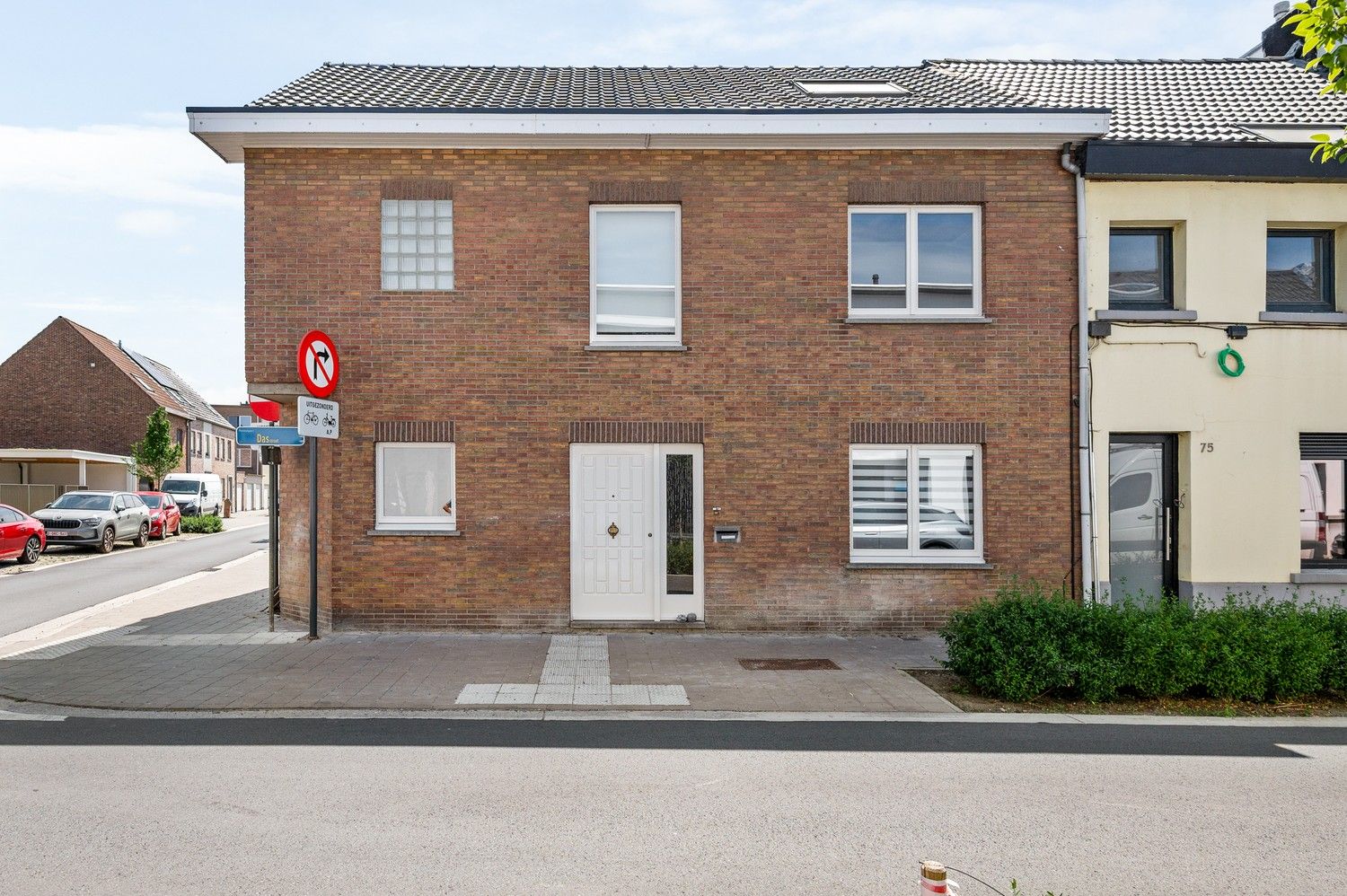 HOB met 3 a 6 slaapkamers en tuin te koop in Wommelgem! foto 28