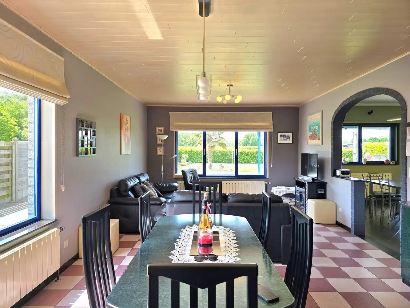 TE KOOP : WINKEL / TOONZAAL 386 m² met ruime woonst (momenteel "FIETSEN GAETHOFS") - ideale investering op een toplocatie! foto 20