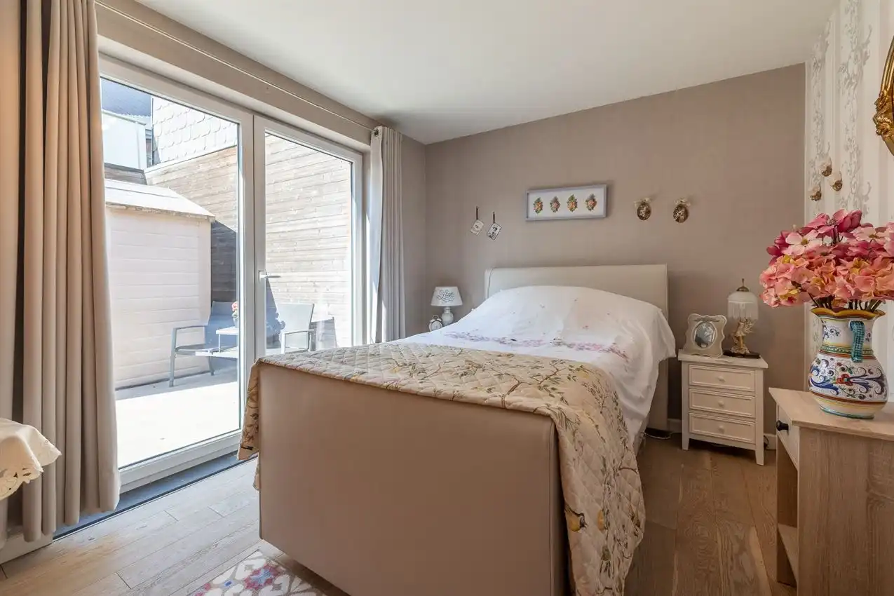 2slk appartment met 2 staanplaatsen, bj. 2014 - interessante investering foto 9