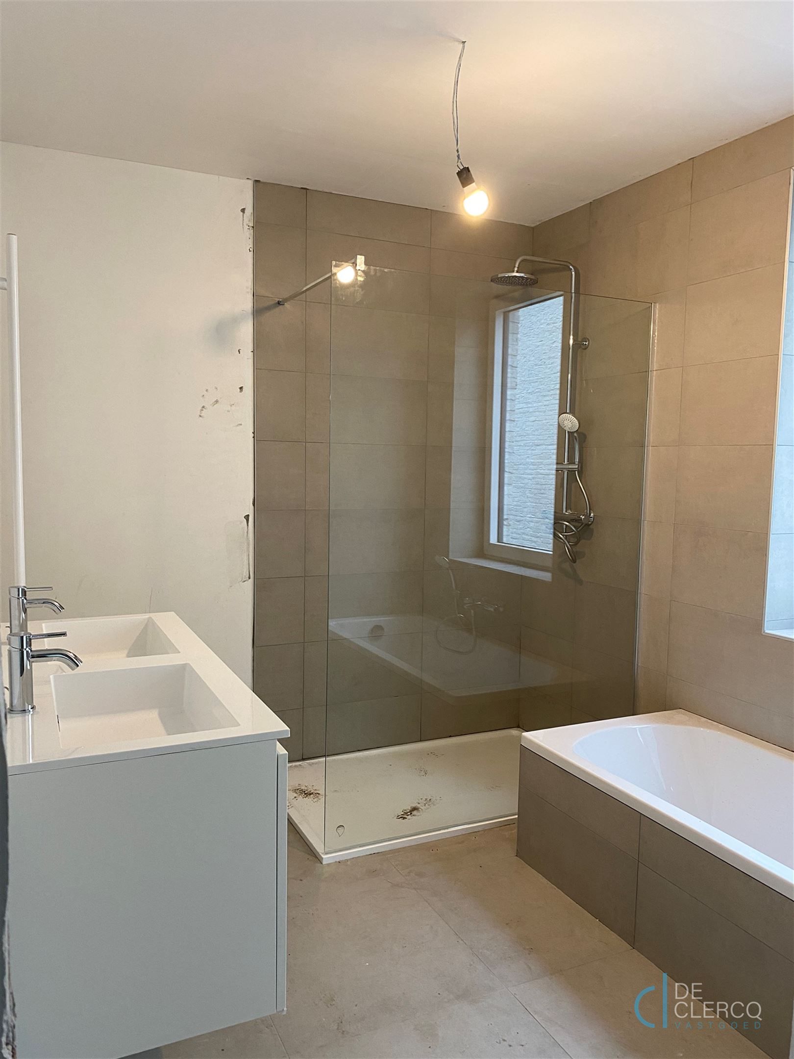 Nieuwbouwwoning te huur in mooie verkaveling te Oostakker!  foto 11