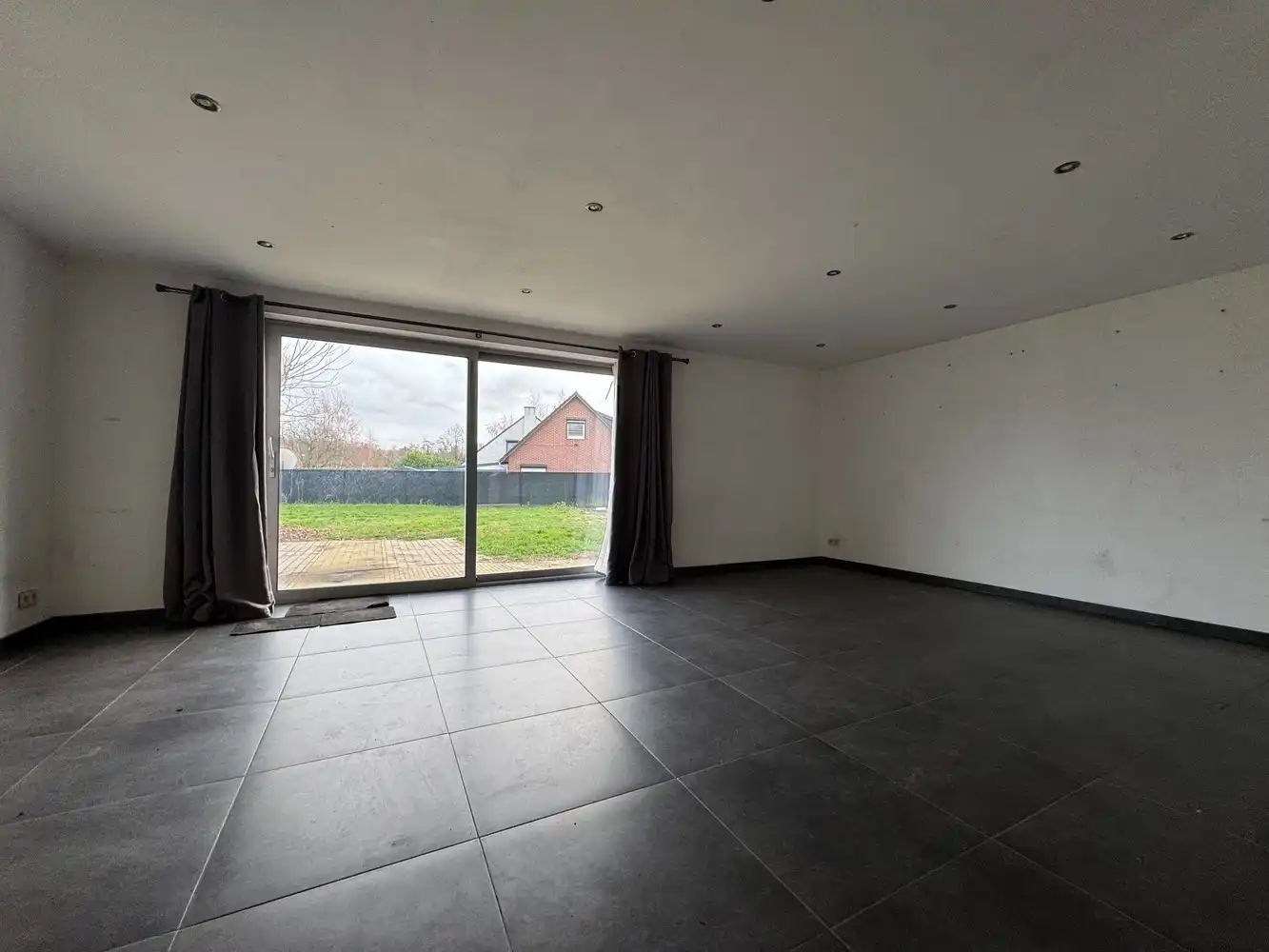 Te renoveren woning op een mooi perceel van 9a78ca foto 7