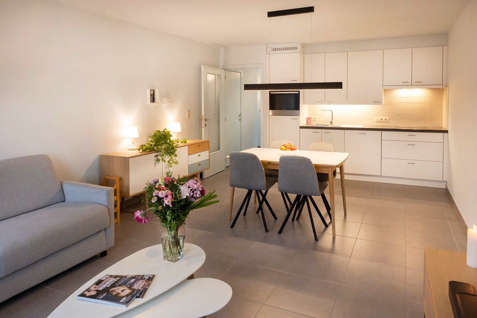 Aangenaam, instapklaar appartement met 2 slaapkamers. foto 3