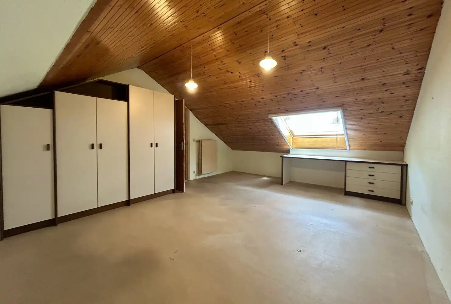 Ruime en degelijke woning met 4 slaapkamers en dubbele inpandige garage nabij Leuven foto 13
