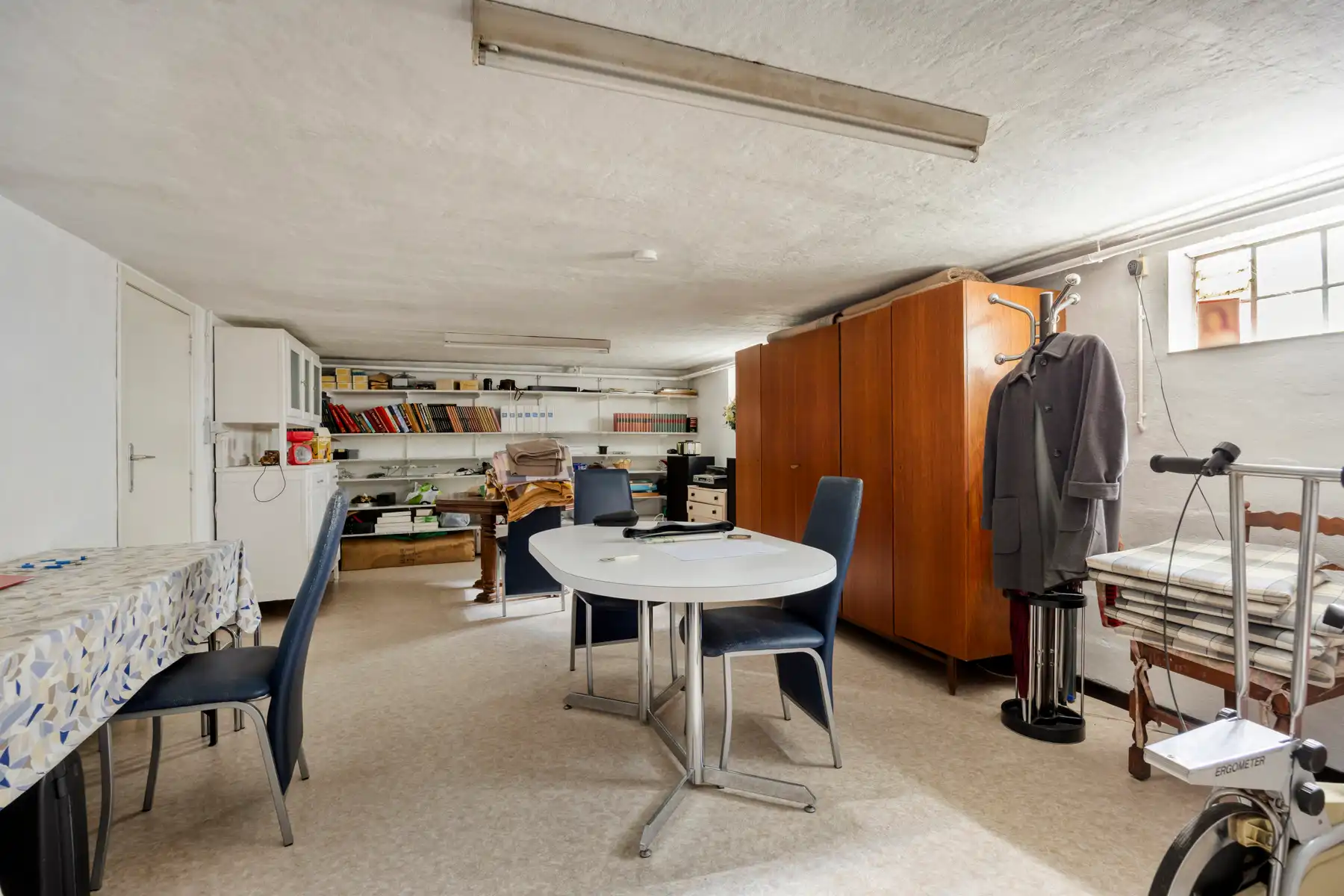 Vrijstaande woning op een perceel van 10a 20ca in een rustige, landelijke omgeving foto 21