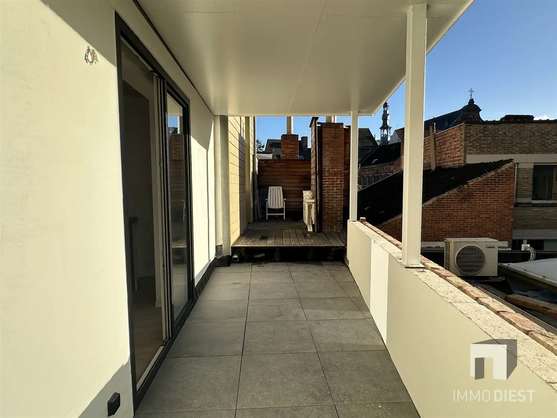 Knap appartement met terras en 2 slpks - centrum Diest - veel lichtinval foto 8
