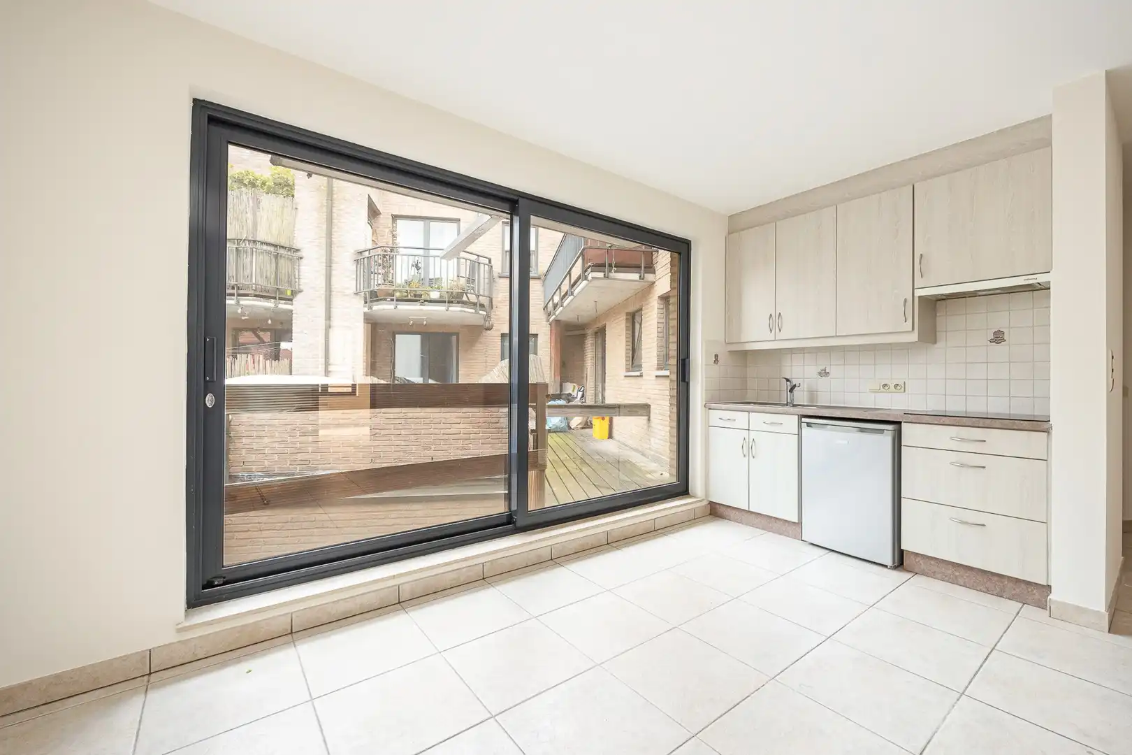 APPARTEMENT MET TERRAS foto 4