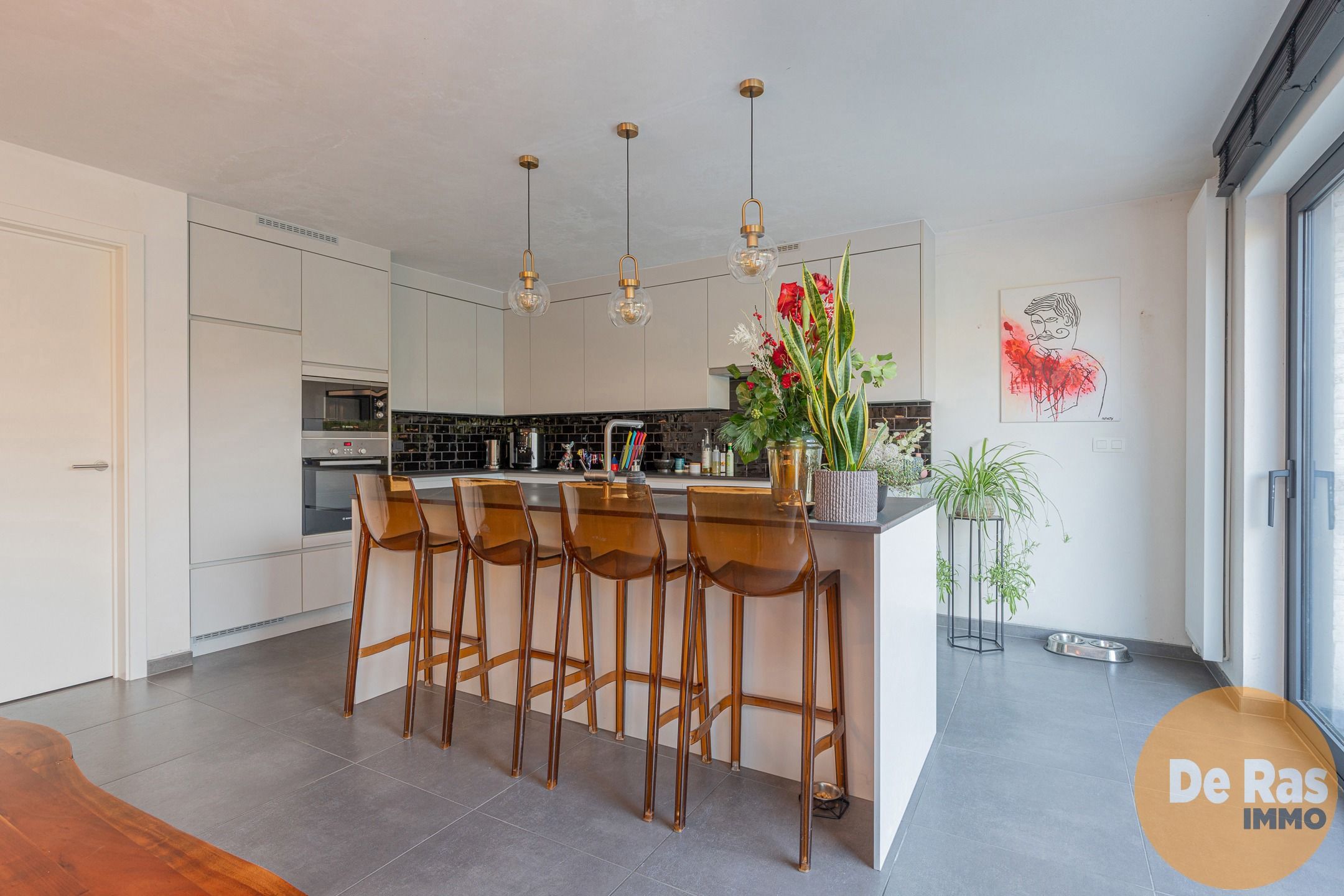 KERKSKEN -  Zeer ruim en luxueus gelijkvloers appartement foto 4