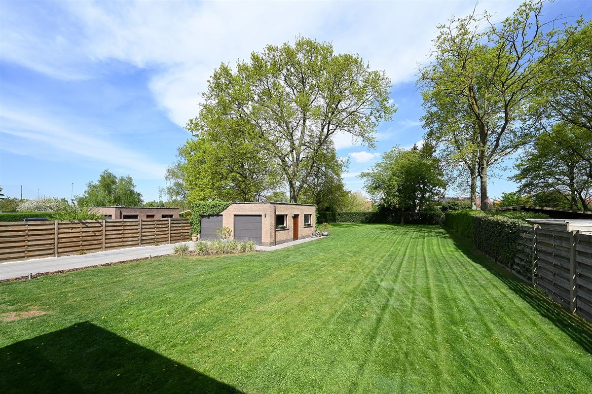 Villa op prachtig perceel van 1300m² foto 3