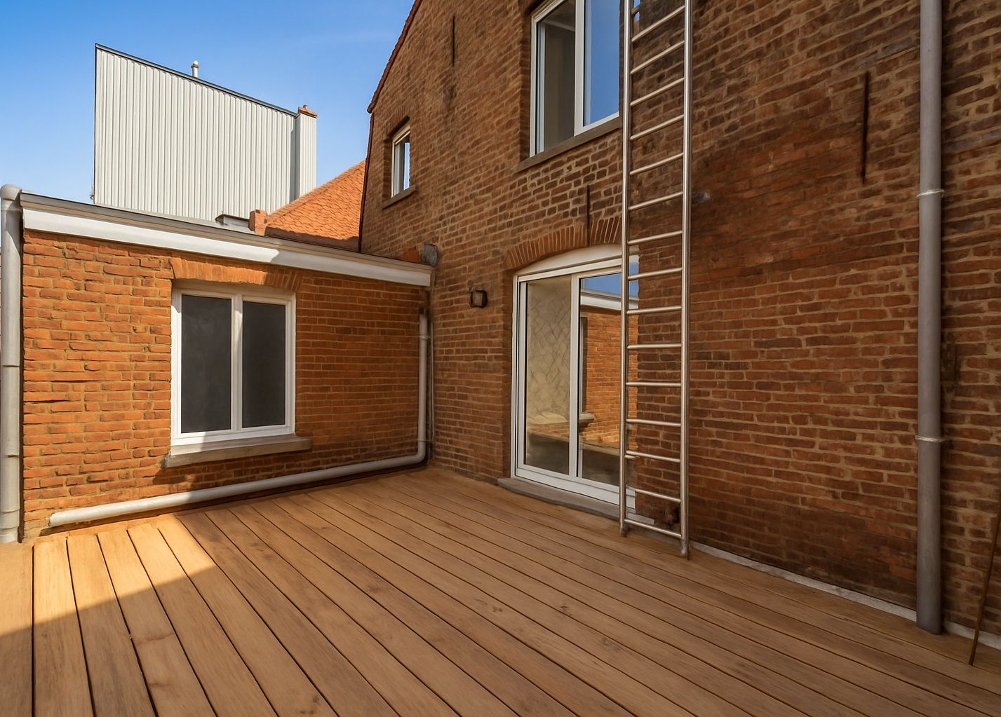 Volledig gerenoveerd appartement met 1 slaapkamer en terras foto 13