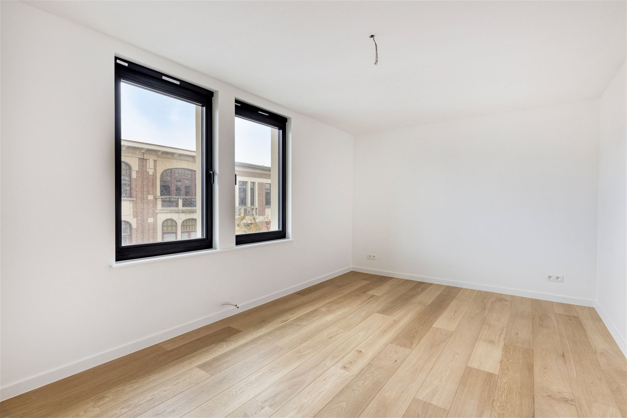 Prachtig gerenoveerd huis met tuin en 4 slaapkamers centrum Mortsel foto 22