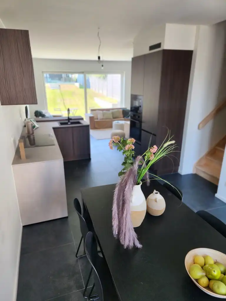 Volledig afgewerkte BEN-woning met 3 slaapkamers foto 11