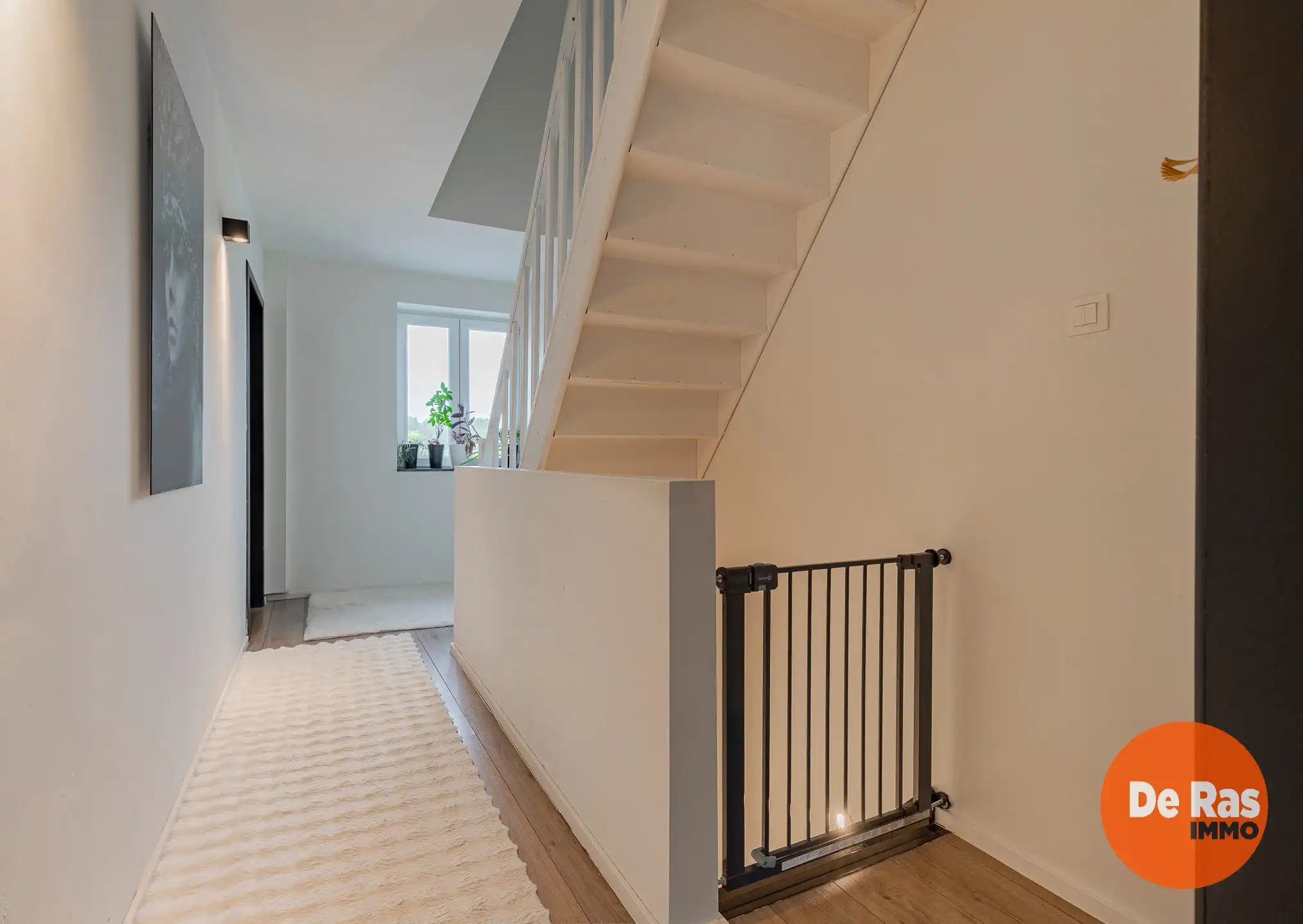 NIEUWERKERKEN– Gerenoveerde woning met 3 slk's, tuin, garage foto 12