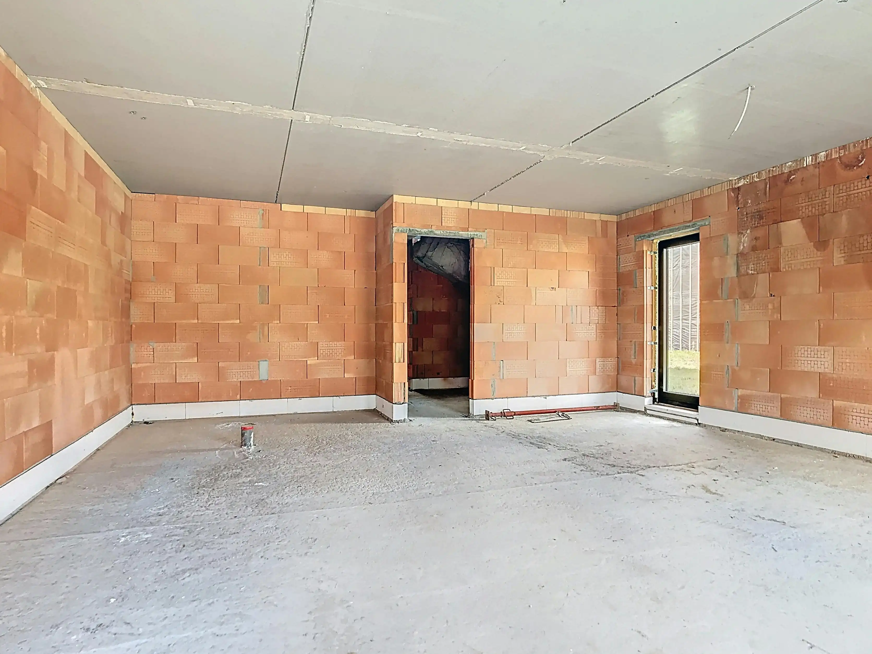 Casco halfopen bebouwing met 5 tot 7 slaapkamers te Kruibeke foto 4