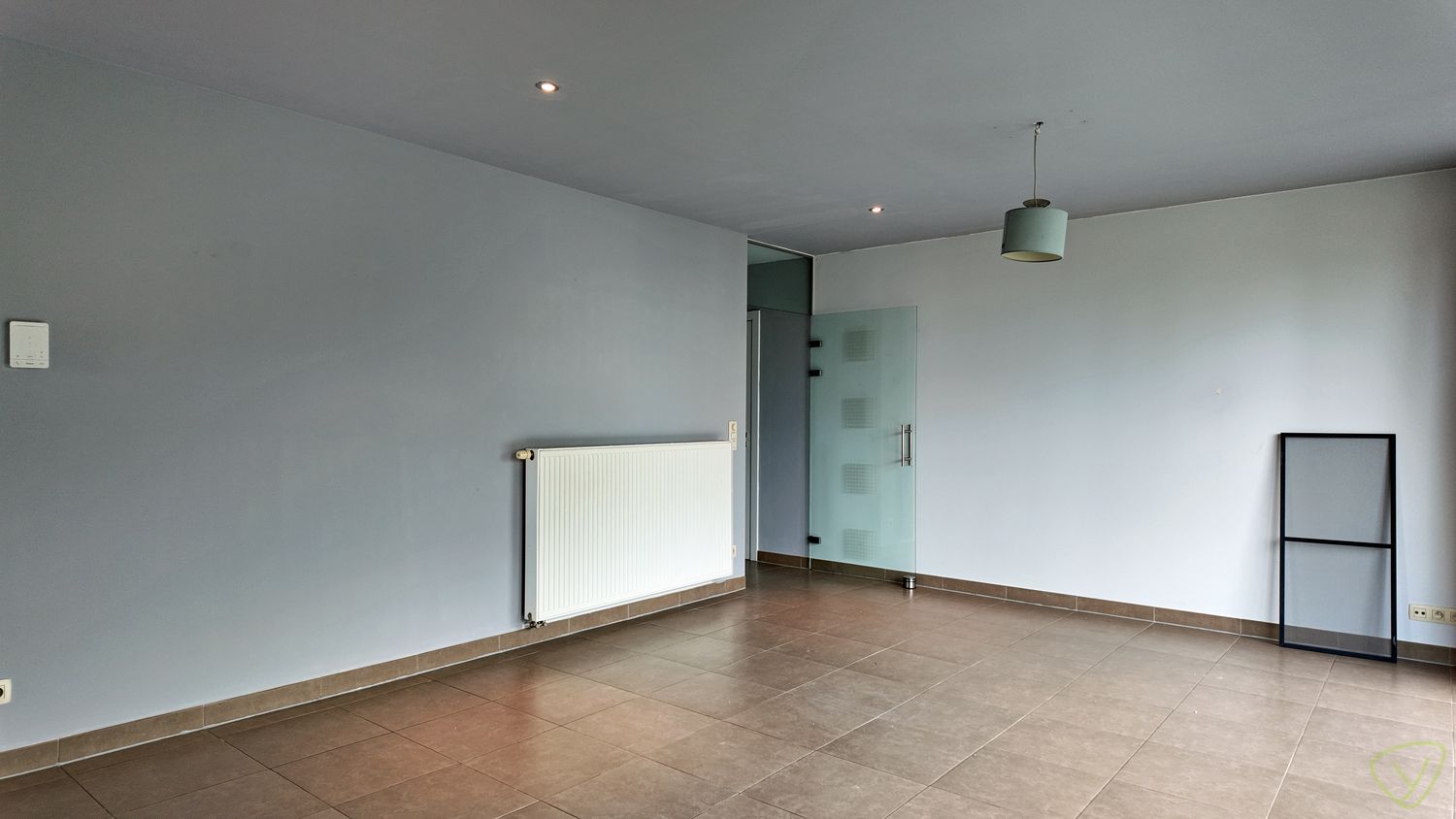Ruim appartement gelegen in het centrum van Eeklo! foto 4