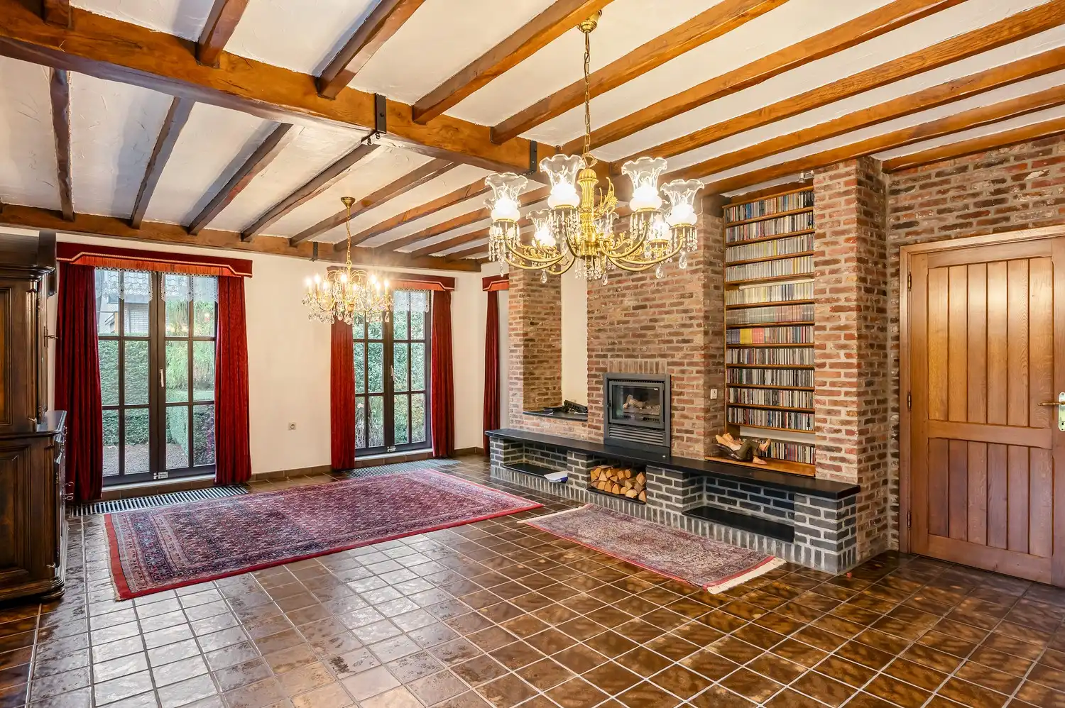 PRACHTIGE OP TE FRISSEN WONING OP EEN RUSTIGE LOCATIE foto 5