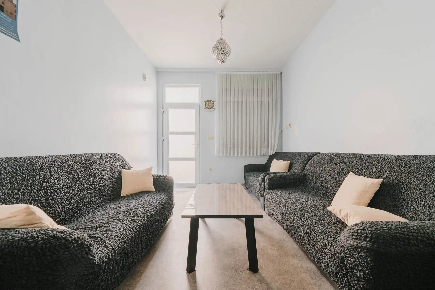 Karaktervol renovatieproject met garage te Mechelen foto 5