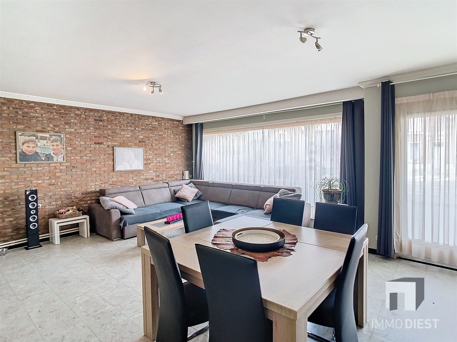 Gelijkvloers appartement met 2 slaapkamers aan de rand van Diest! foto 2