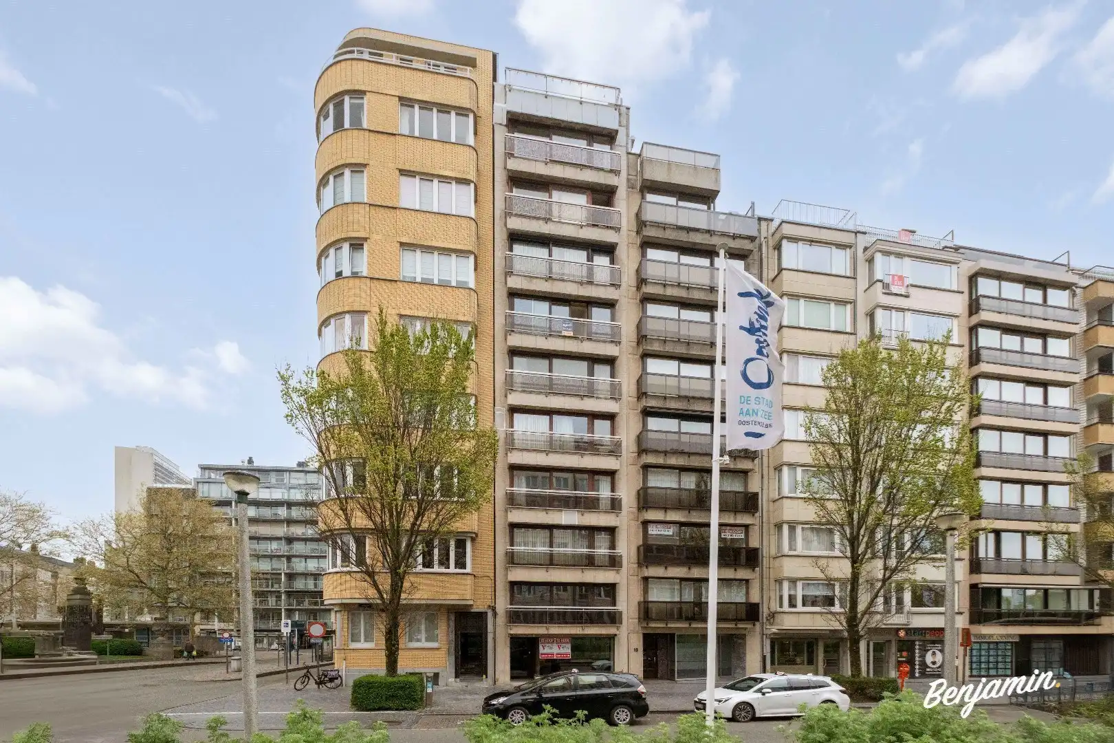 Instapklaar appartement met 2 slaapkamers, balkon en berging op centrale ligging in Oostende foto 9