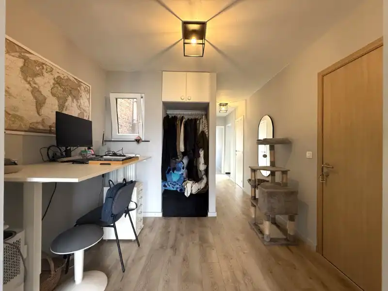 Lichtrijk appartement met terras tussen Dampoort en Sint-Jacobs foto 5