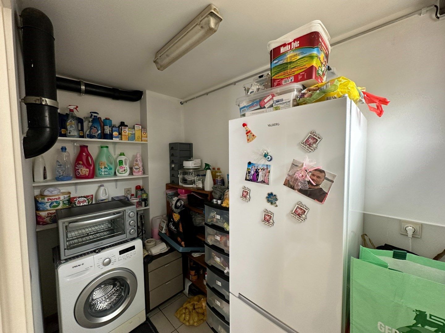 Instapklaar 2-slpk appartement met terras, Torhout foto 16