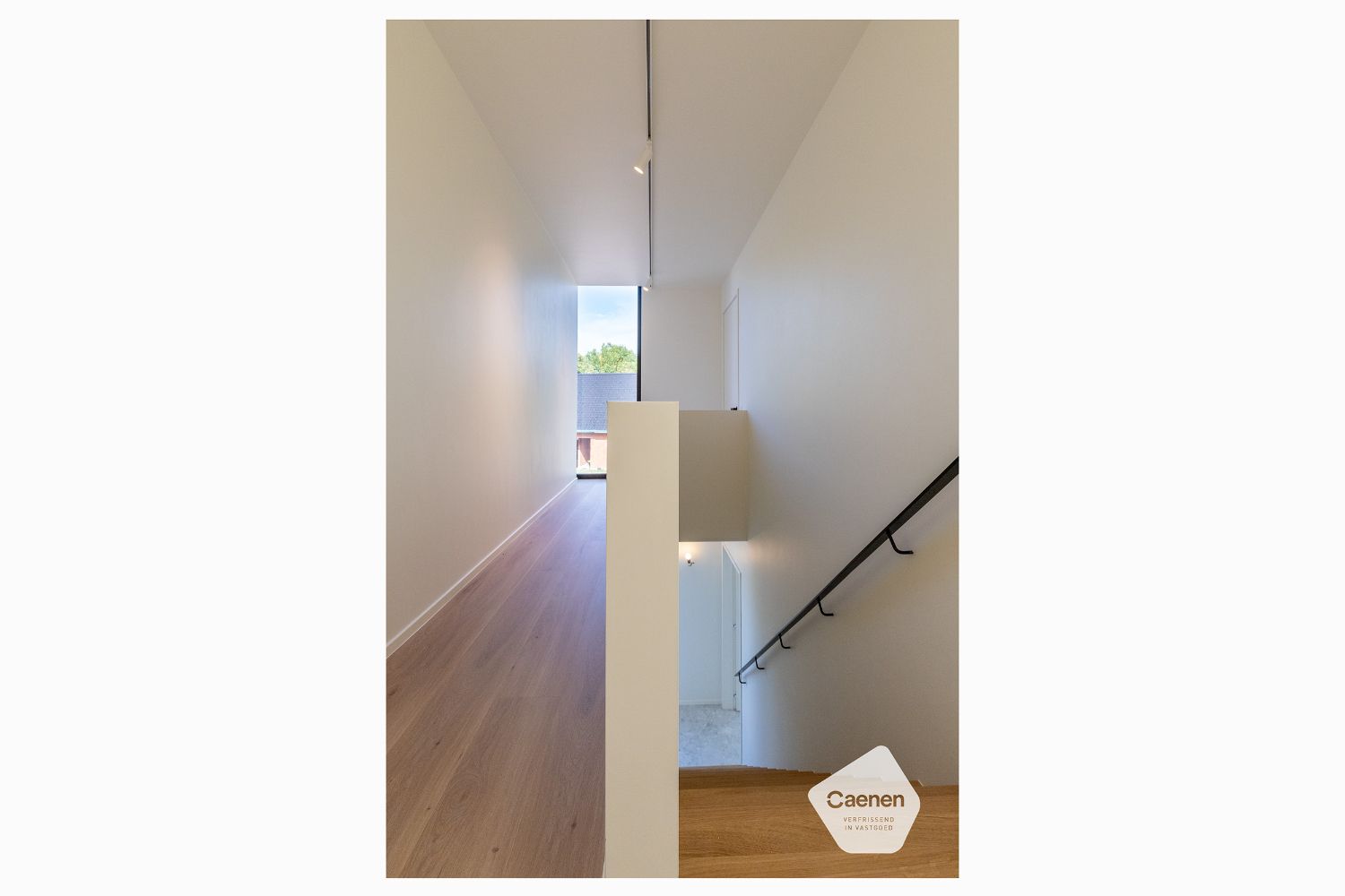 Energiezuinige nieuwbouw met creatief design en warme uitstraling. foto 12
