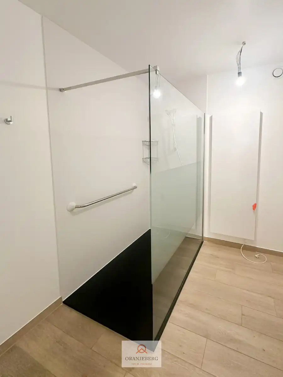 Parkappartement met 3 slps en ondergrondse staanplaats foto 14