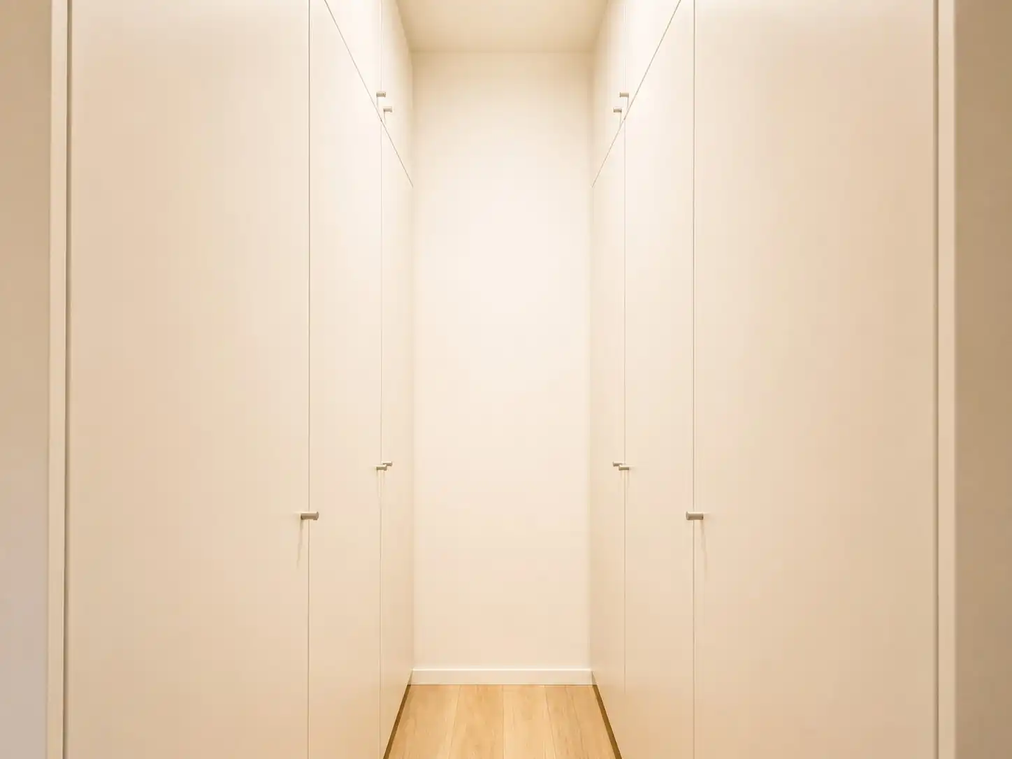 Nieuwbouwappartement op verdieping 9 met een stukje zeezicht foto 13