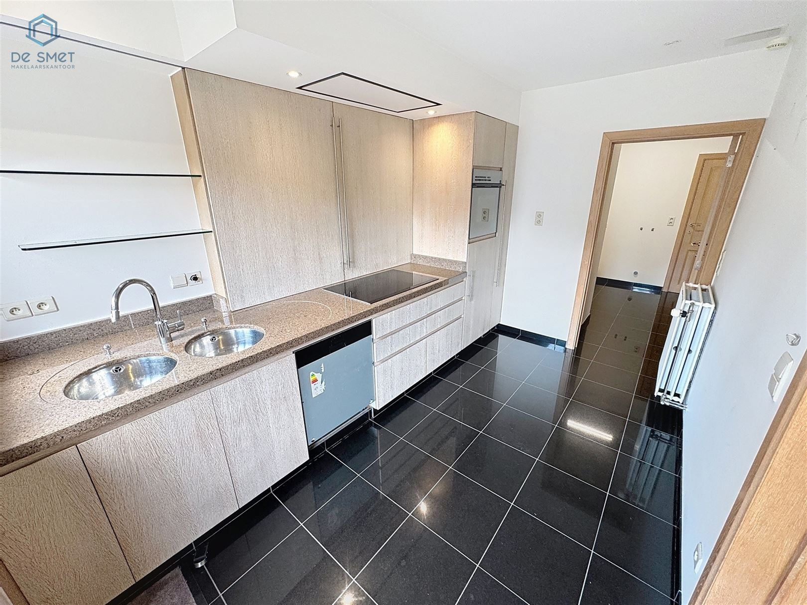 Luxueus afgewerkte halfopen woning met 4 slaapkamers, 2 badkamers en stadstuin Geraardsbergen (Overboelare) foto 6