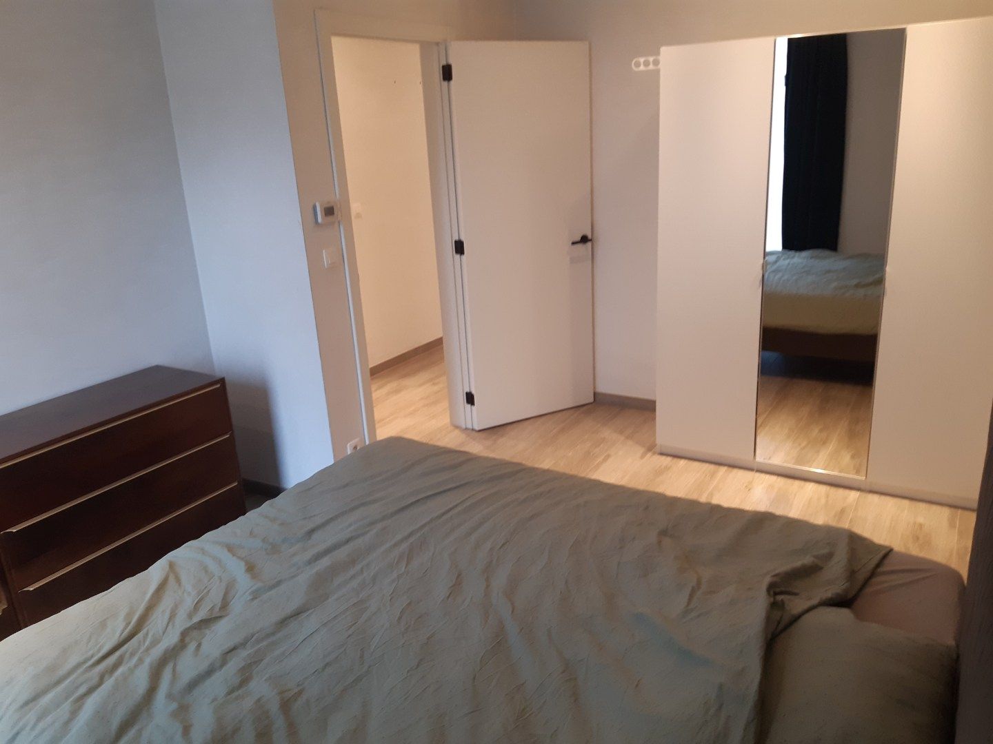 BEN-appartement met terras en tuintje. foto 20