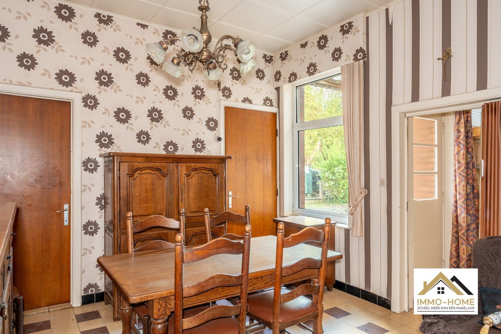 Te renoveren open bebouwing met veel potentieel!  foto 6