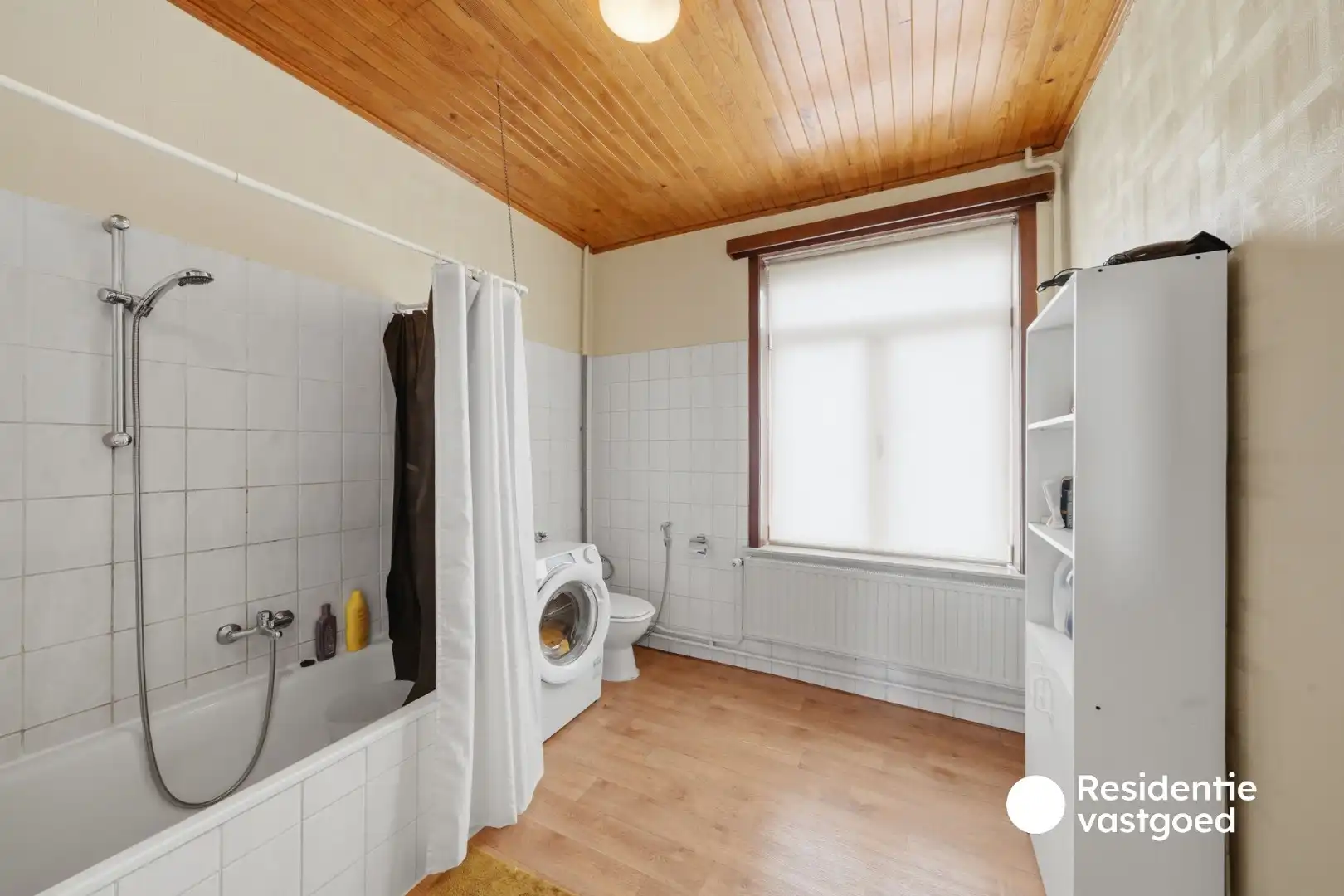 Ruime gezinswoning met 4 slaapkamers en tuin in Oostende foto 17