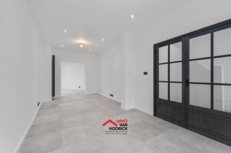 Instapklare woning - 6 zonnepanelen. foto 3