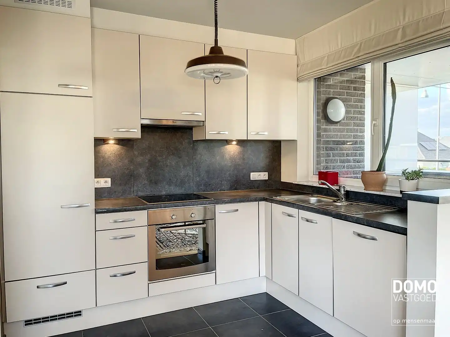 MOOI APPARTEMENT MET 2 SLAAPKAMERS IN HASSELT-KERMT - ENERGIELABEL B, BEWOONBARE OPPERVLAKTE 104M² - INCLUSIEF 1 ONDERGRONDSE PARKEERPLAATS foto 5