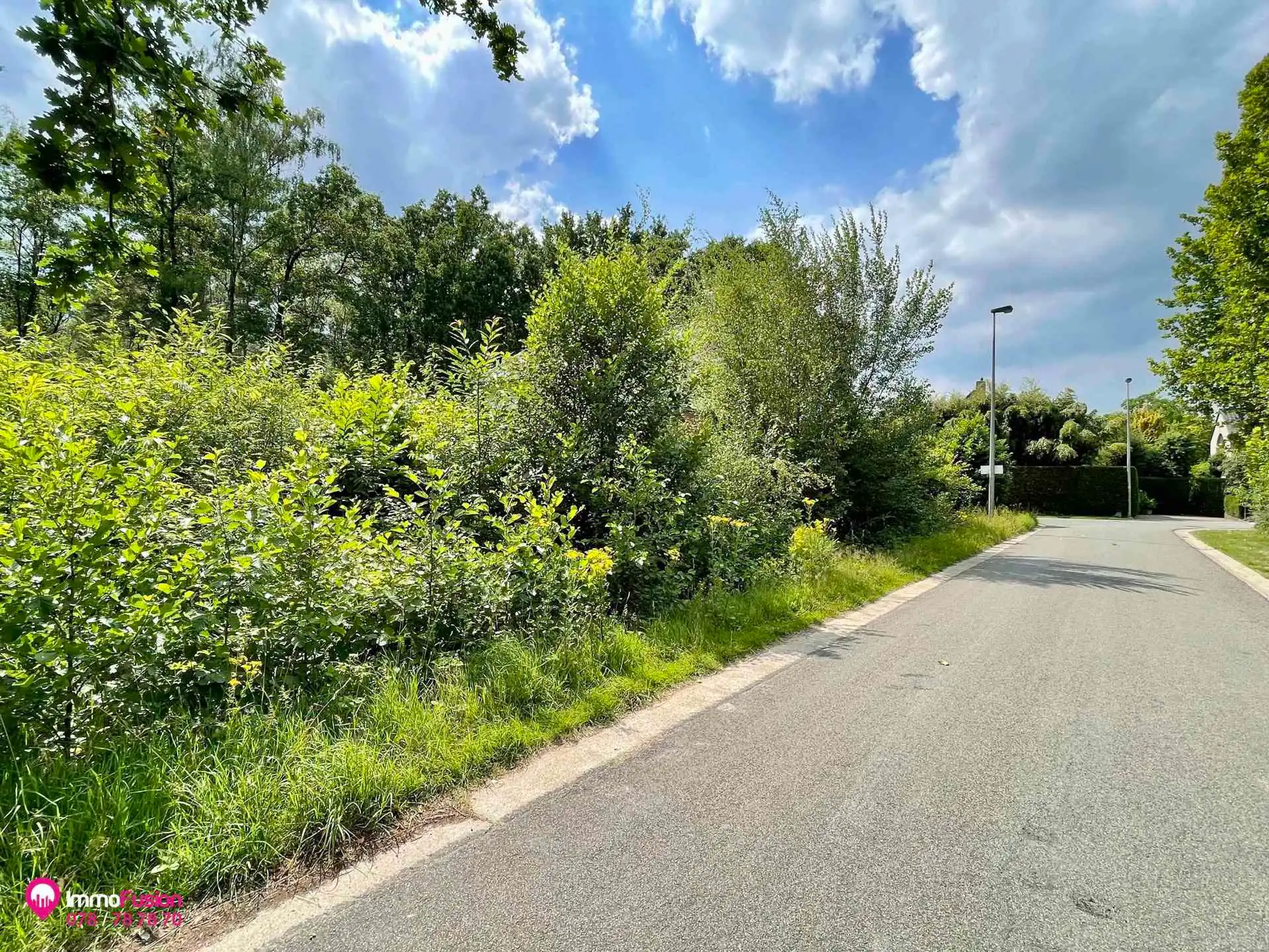 Prachtig gelegen bouwgrond voor OB met 17.2m straatbreedte! foto 3