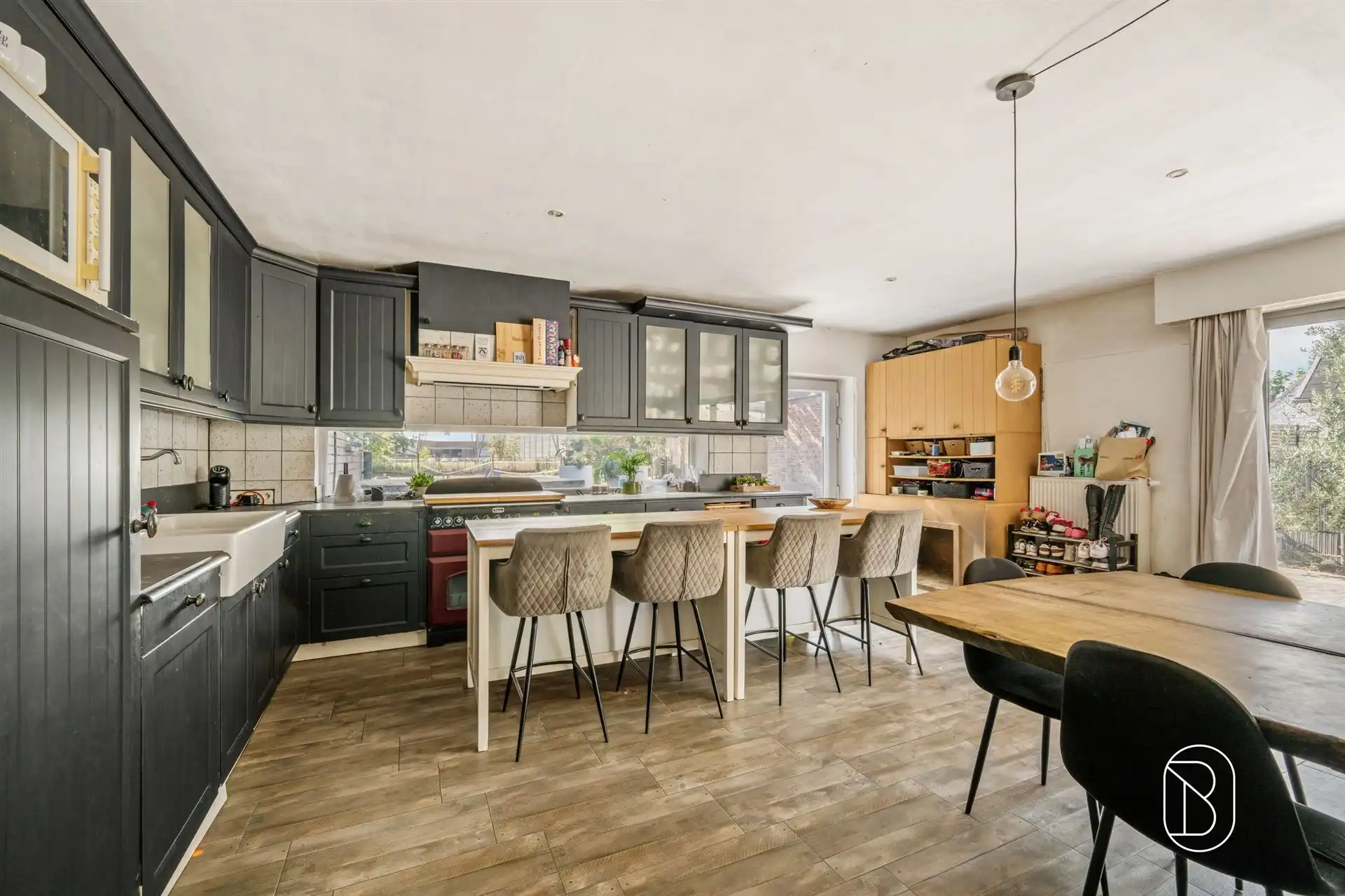 Instapklare alleenstaande woning op 1.082 m²! foto 9
