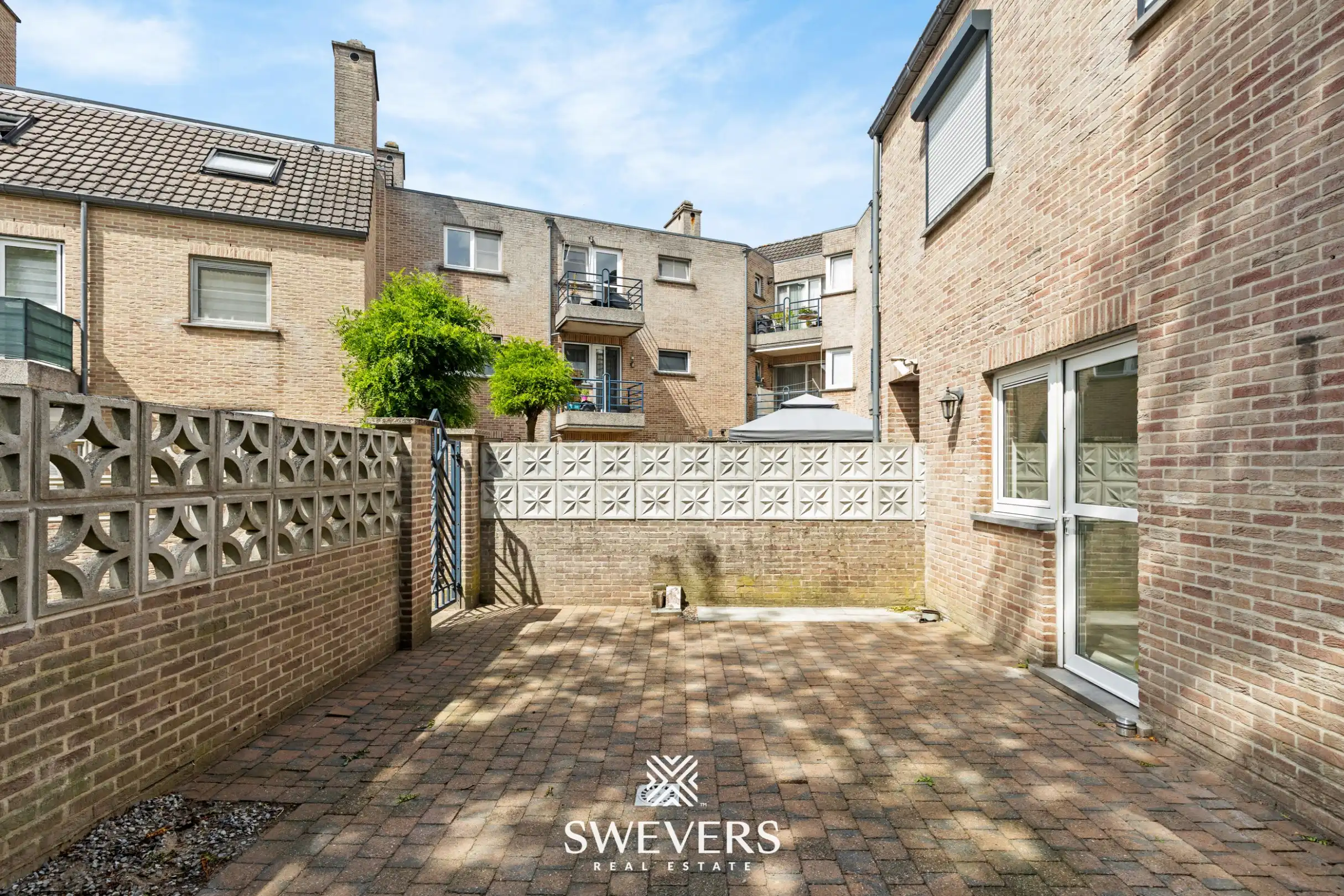 Gelijkvloers 2 slaapkamer appartement met terras en grote binnentuin foto 8