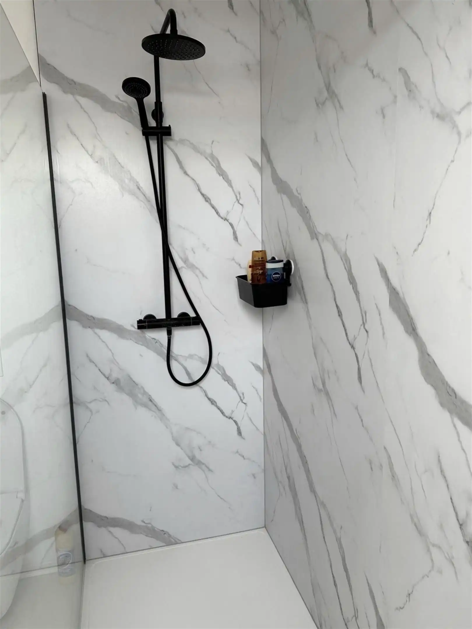 Gemeubeld duplex appartement met 2 slaapkamers in Zurenborg! foto 9