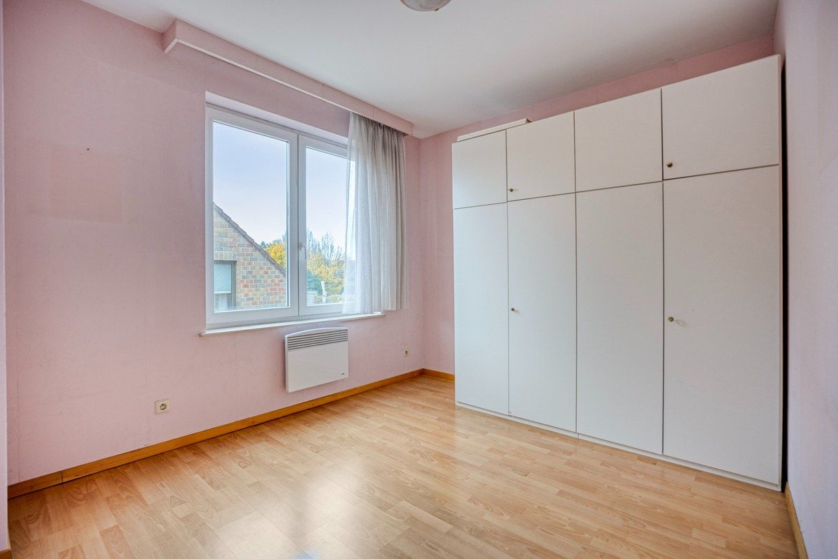 Goed gelegen appartement met parking en kelder  foto 16