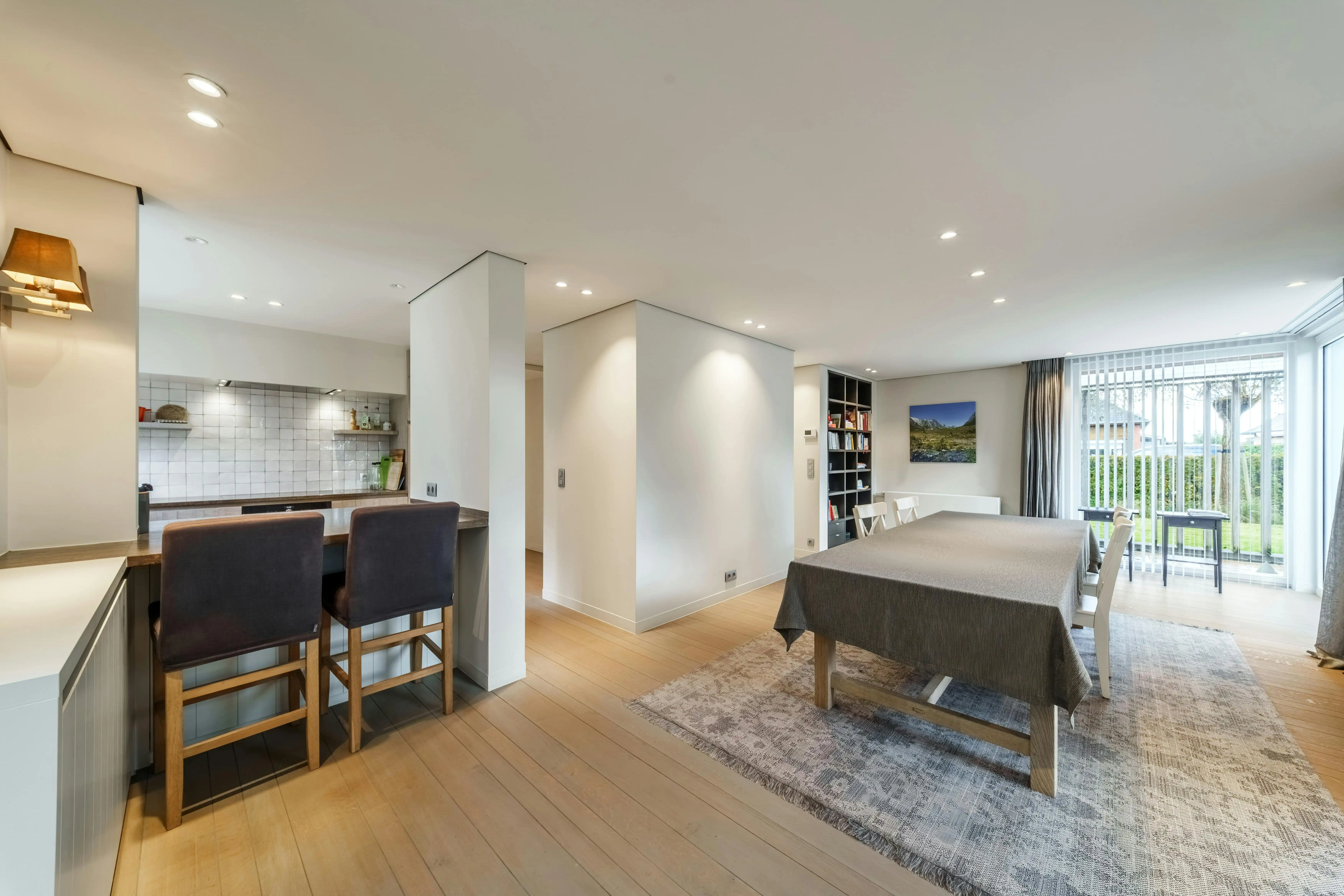 Architecturale villa met prachtige tuin te koop in Torhout foto 9