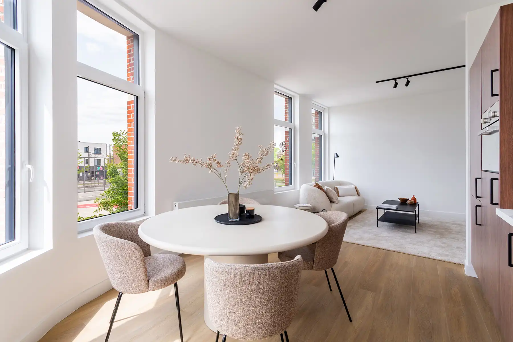 Stijlvol gerenoveerd 2-slaapkamerappartement foto 8