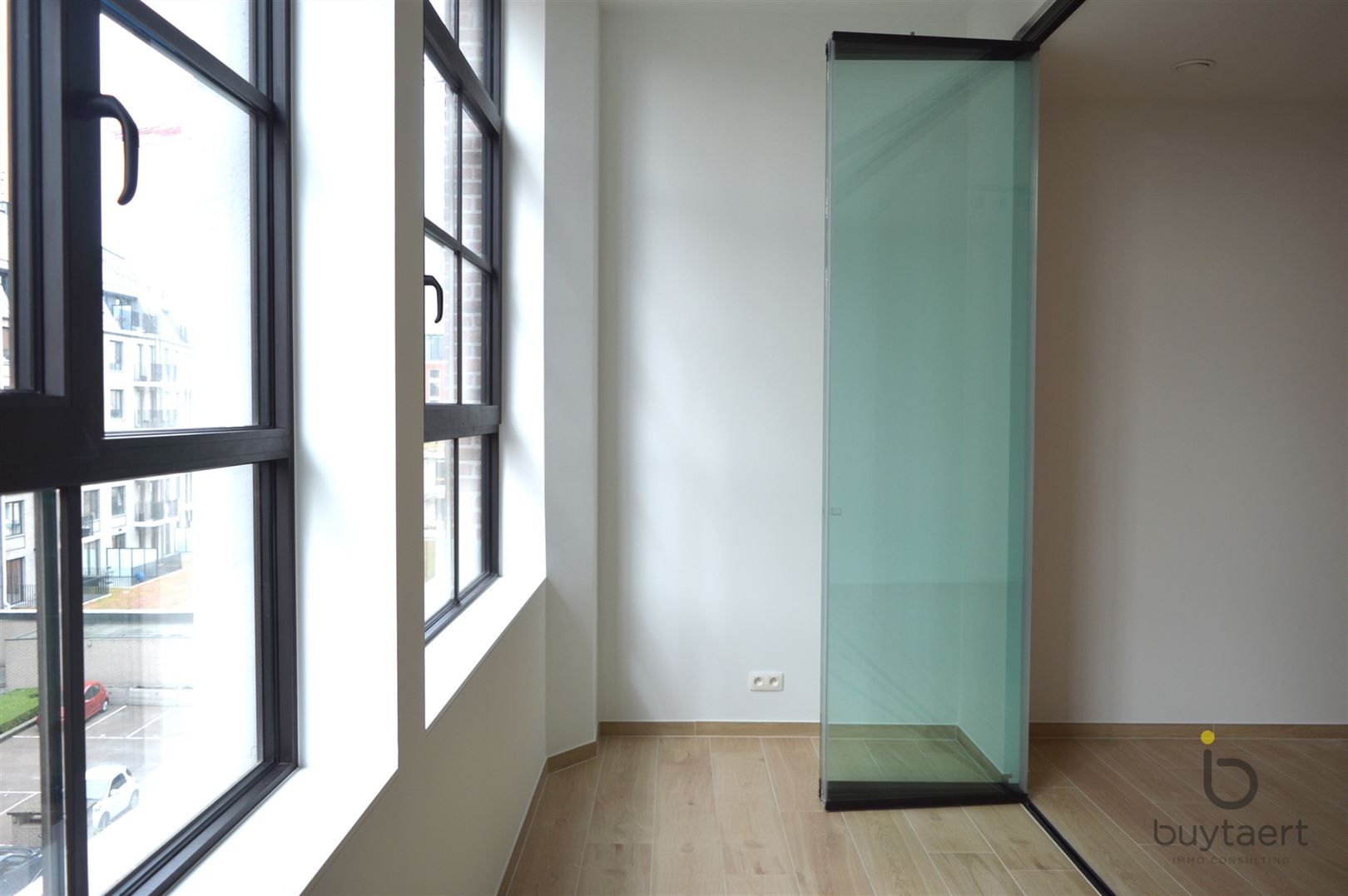 Nieuwbouw appartement met twee slpks op toplocatie. foto 6