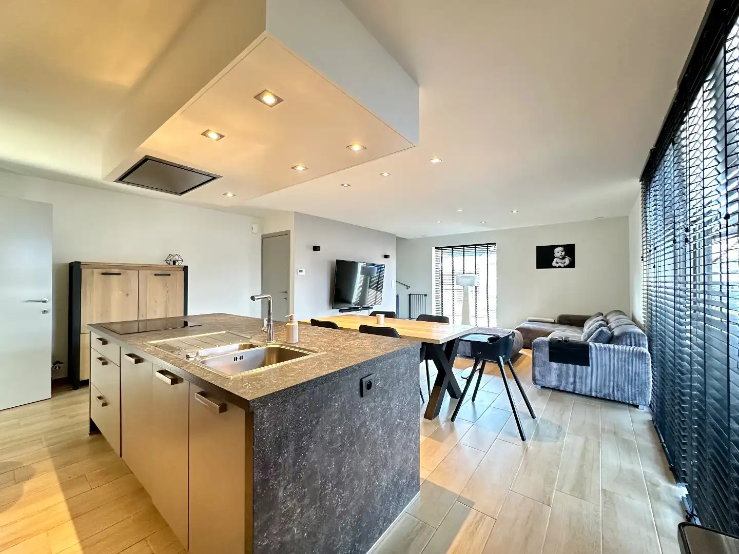 Moderne en energiezuinige woning met drie slaapkamers te huur in Voeren foto 4