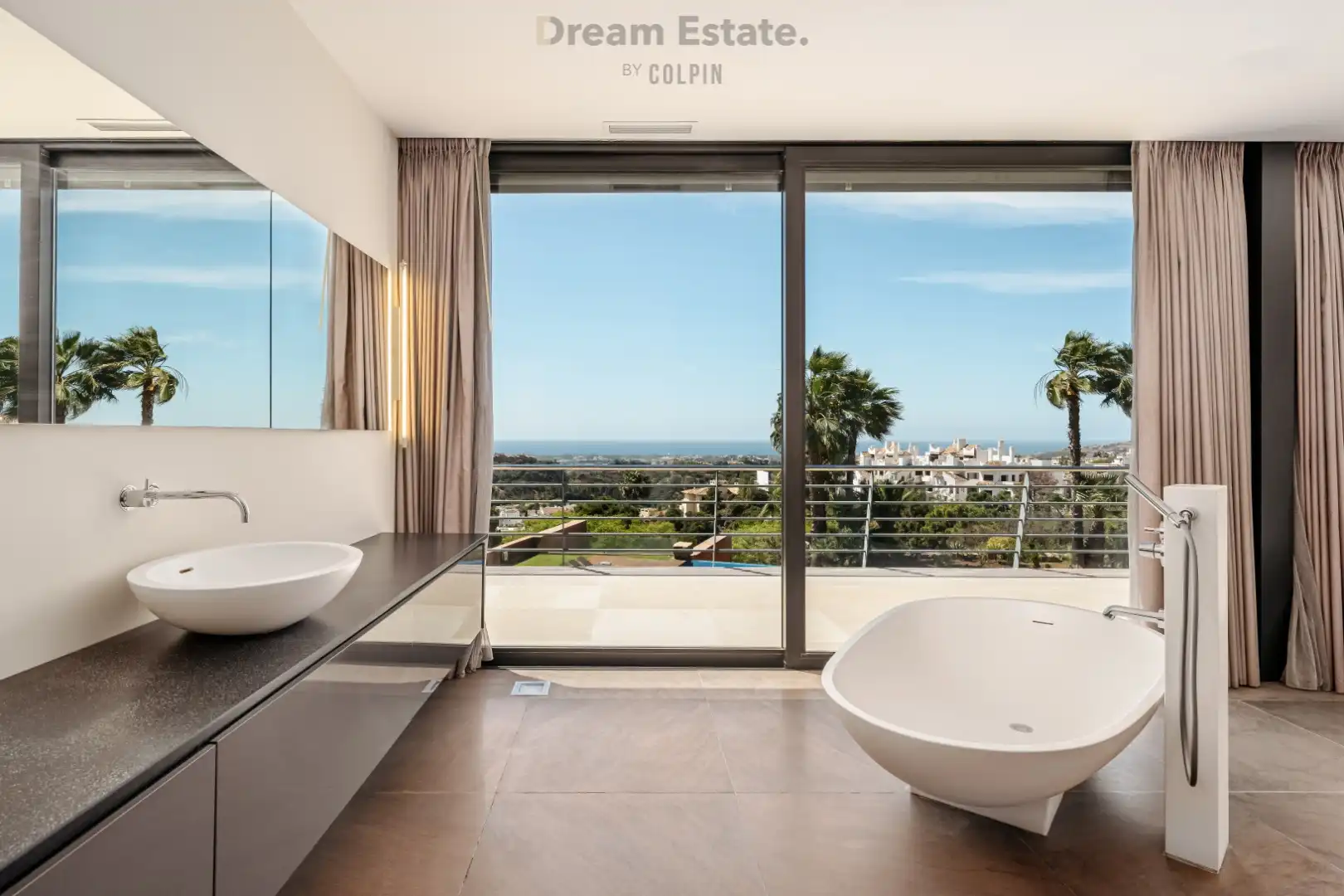 Deze uniek en ultramoderne villa is gelegen te La Reserva De Alcuzcuz, Benahavis. foto 10