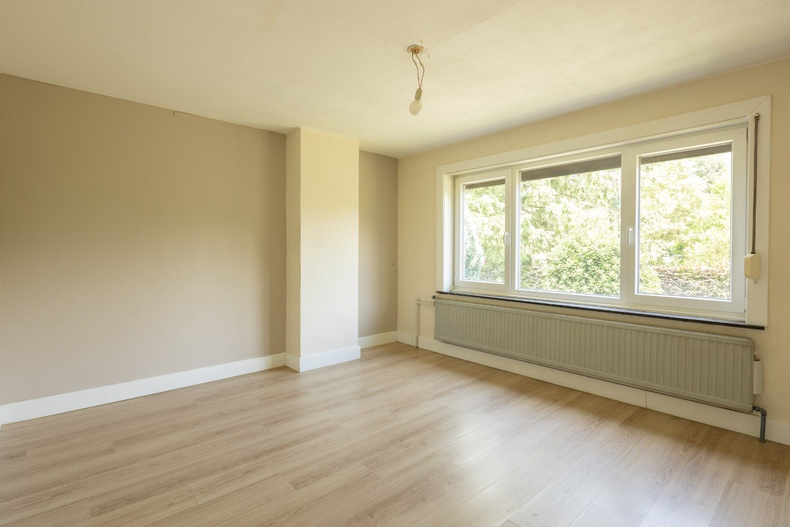Instapklare woning te koop! foto 13