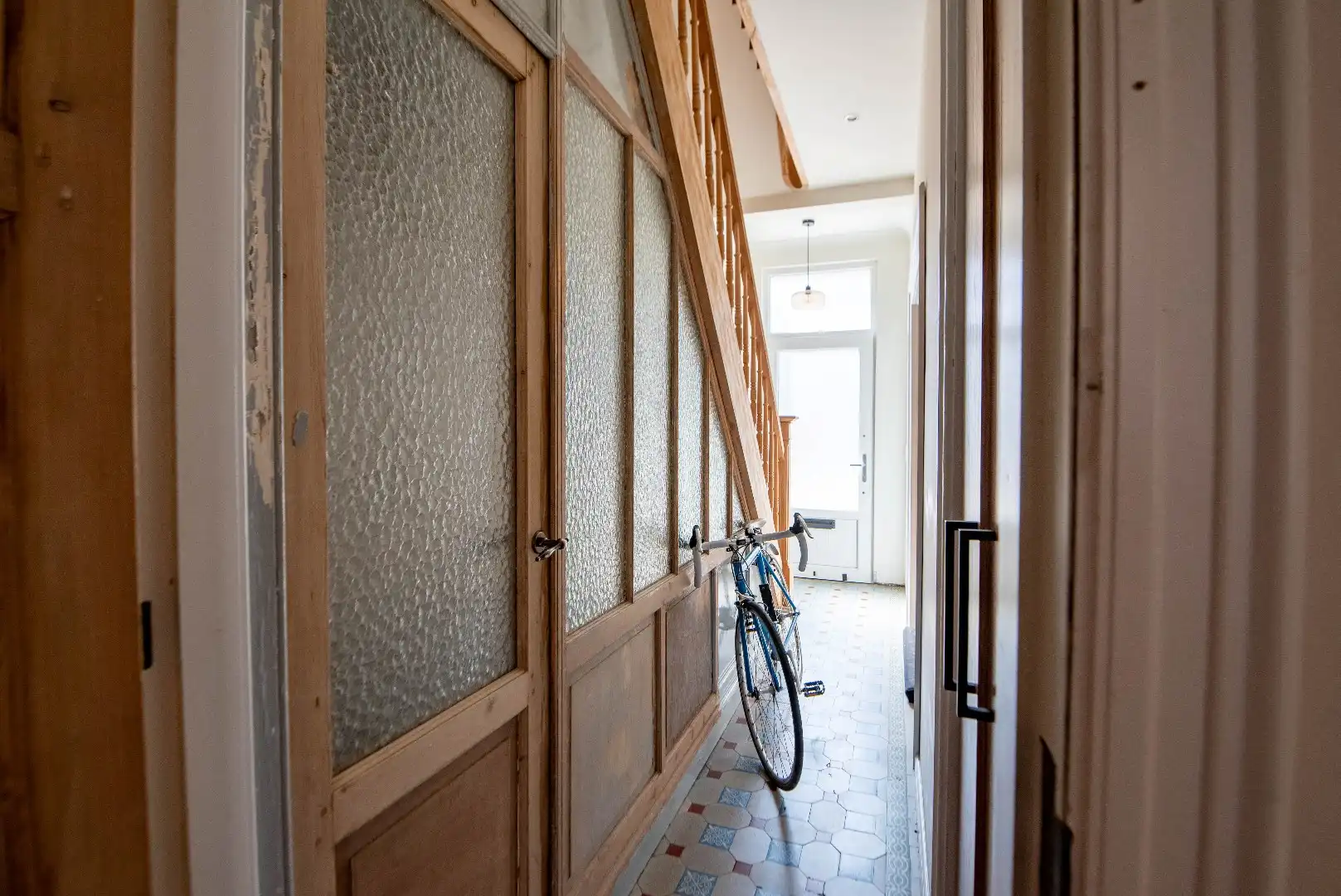 Charmante en veelzijdige woning met studio, 2 slaapkamers foto 21