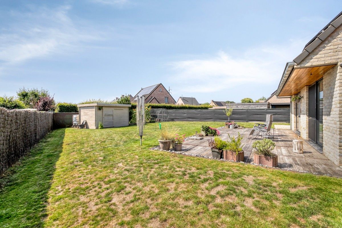 Alleenstaande woning aan de groene stadsrand van Ronse foto 17
