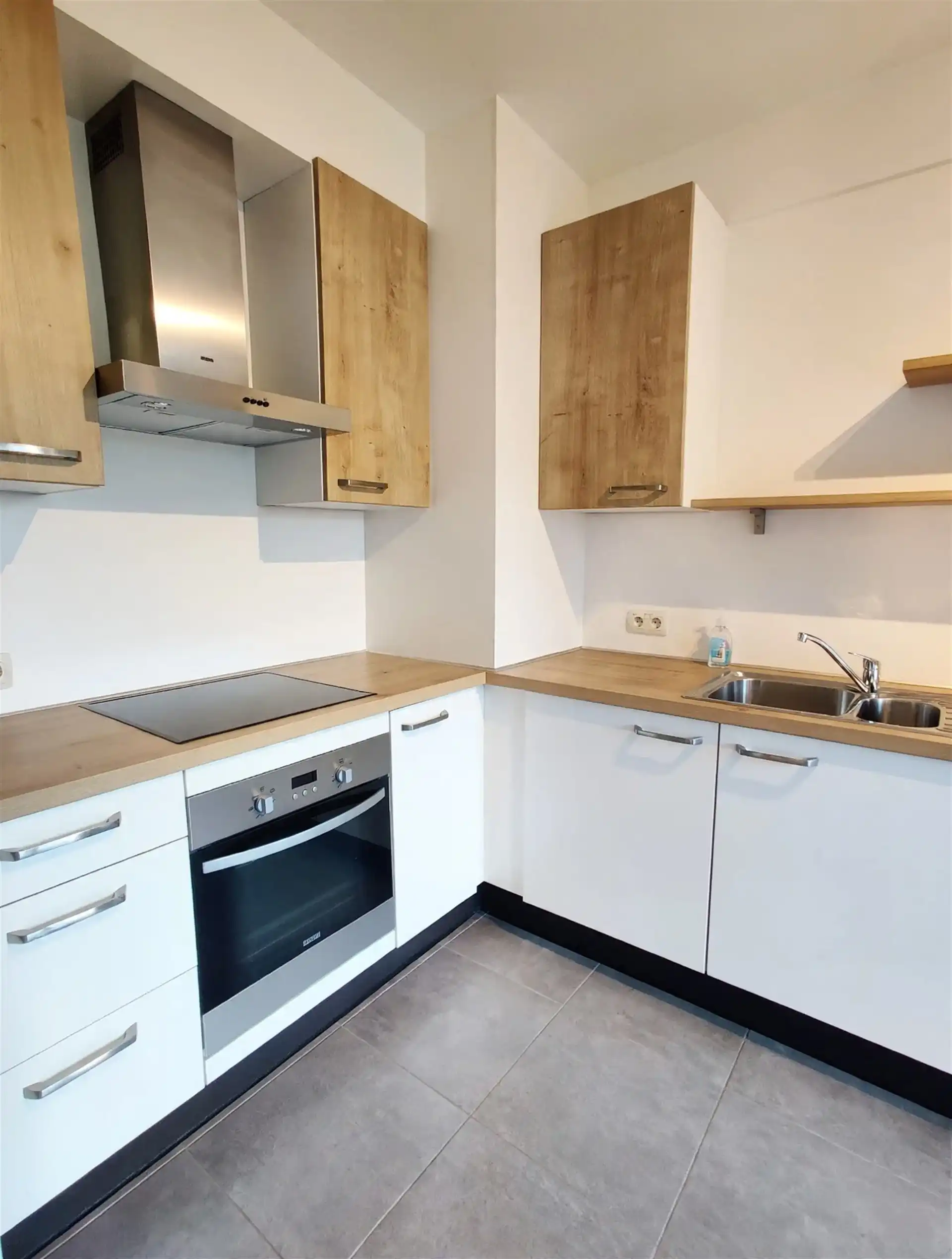 Appartement met twee slaapkamers in hartje Aalst foto 8