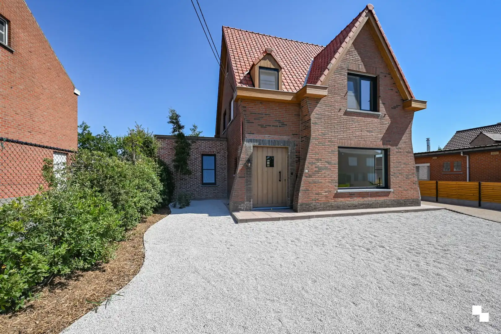 Karaktervolle vrijstaande woning te Ingelmunster foto 50