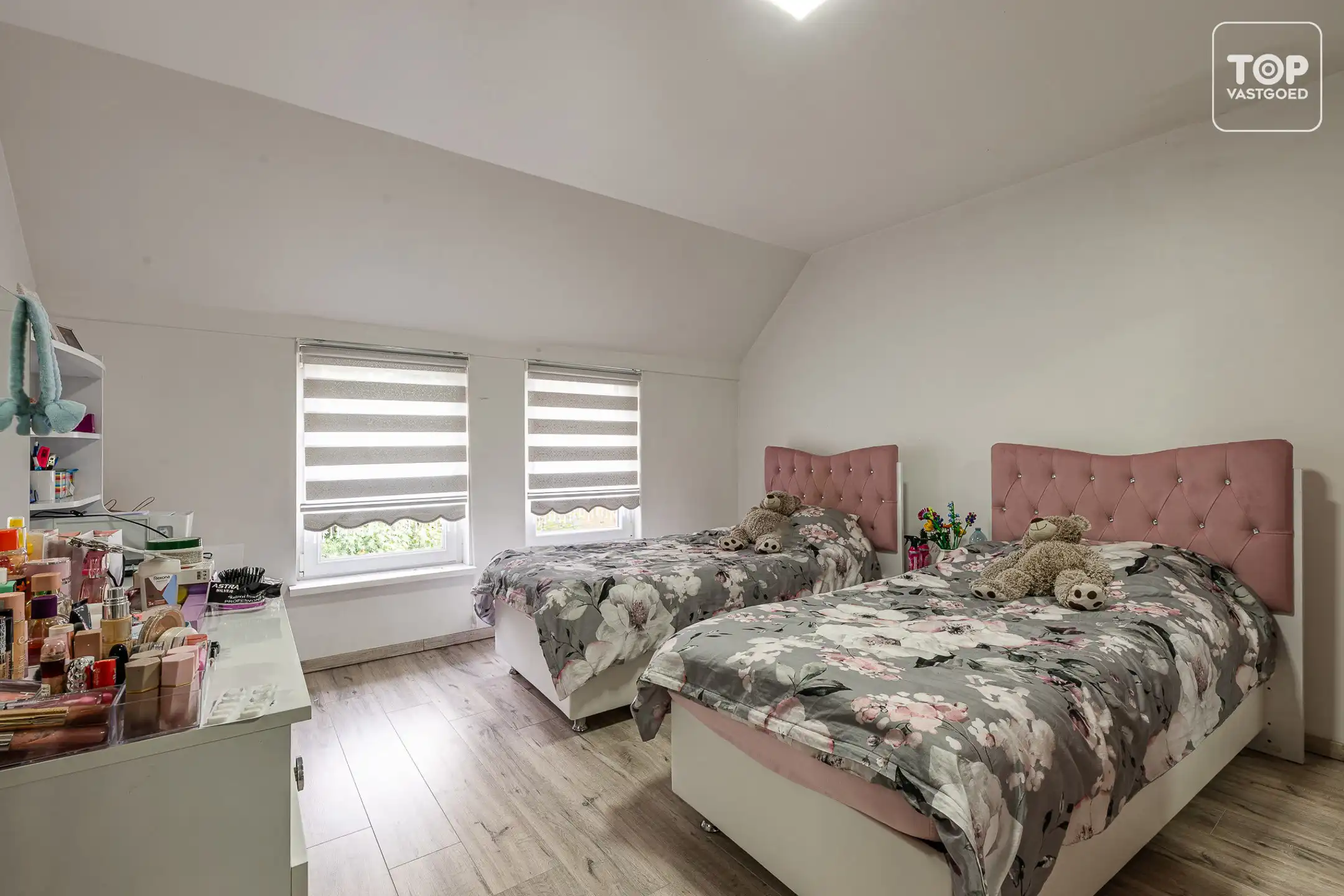 Instapklare woning met 4 slaapkamers op gunstige locatie. foto 19